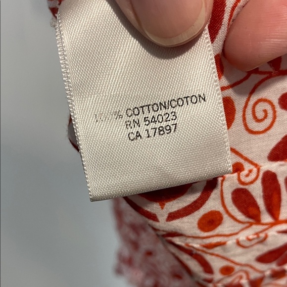 Banana Republic Red and White Floral Patterned Blouse - Picture 7 of 9